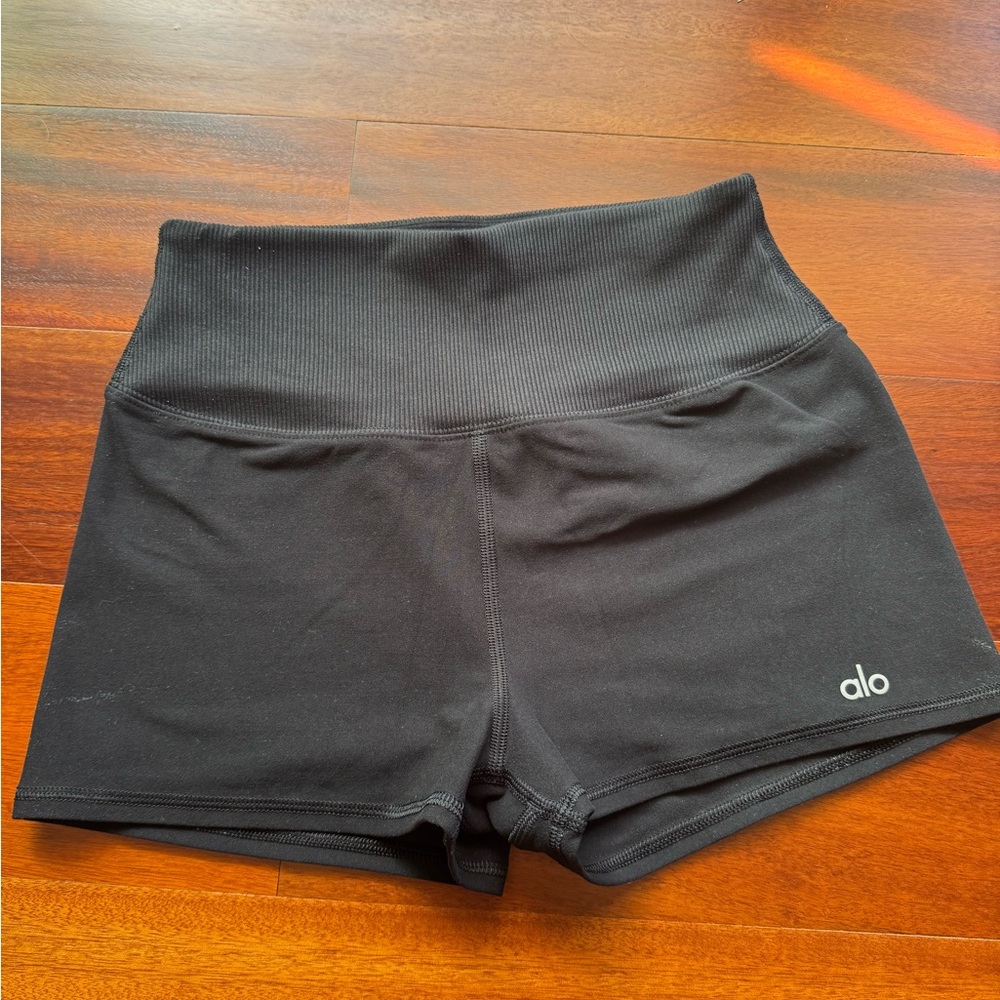 ALO 3" Softsculpt High-Waist Precision Shorts